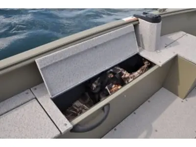 Lund 1800 Alaskan SS