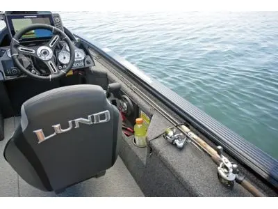 Lund 2075 Pro-V Musky XS