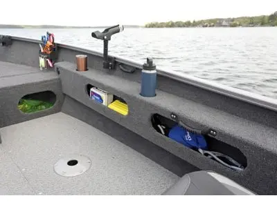 Lund 1775 Pro Guide Tiller