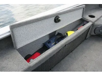 Lund 1875 Pro Guide Tiller