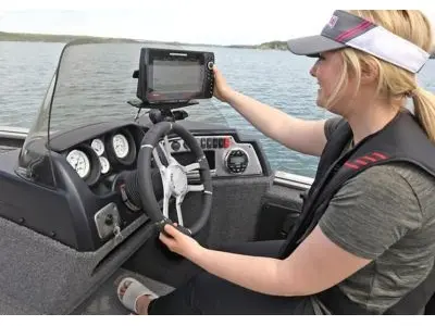 Lund 1775 Impact XS SS