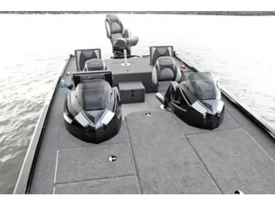 Lund 1975 Renegade SS