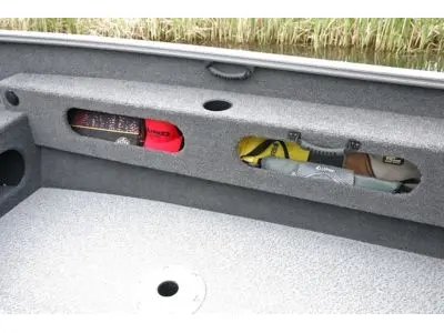 Lund 1775 Pro Guide Tiller