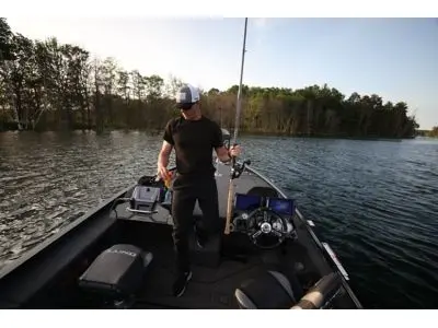 Lund 2075 Pro-V Musky XS