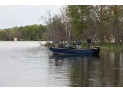 Lund 1775 Adventure SS