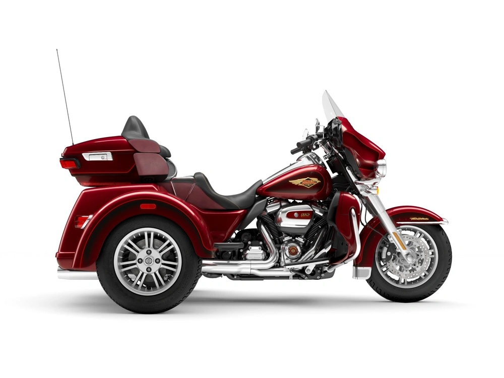 Harley-Davidson Tri Glide™ Tri Glide™ Ultra Anniversary Heirloom Red Fade 2023 alt