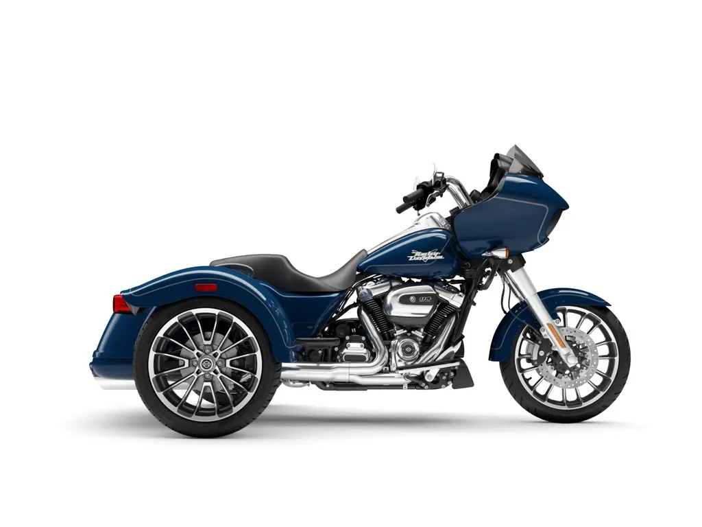 2023 Harley-Davidson Road Glide™ 3 Bright Billiard Blue (Chrome Finish)