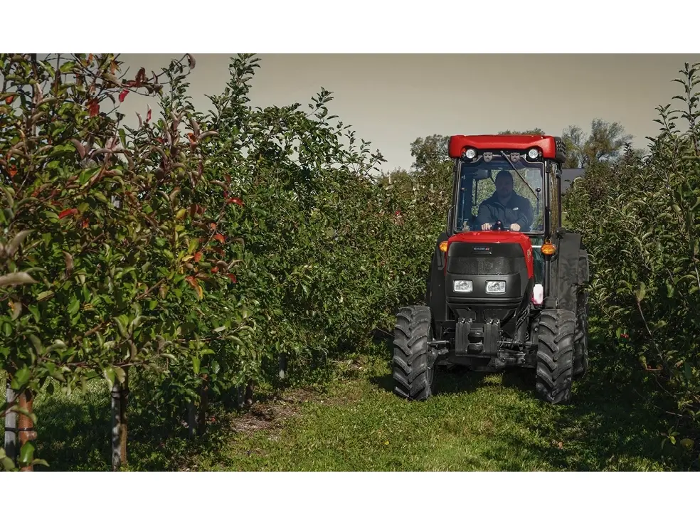 Case IH Farmall 110N