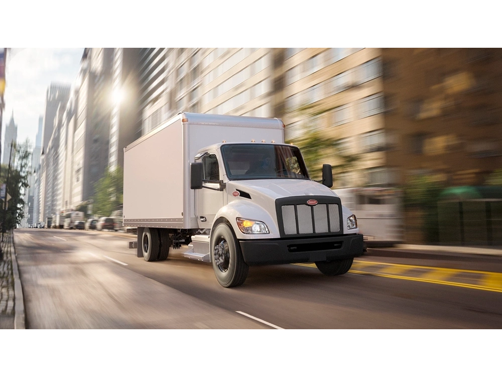 Peterbilt 535 535 alt