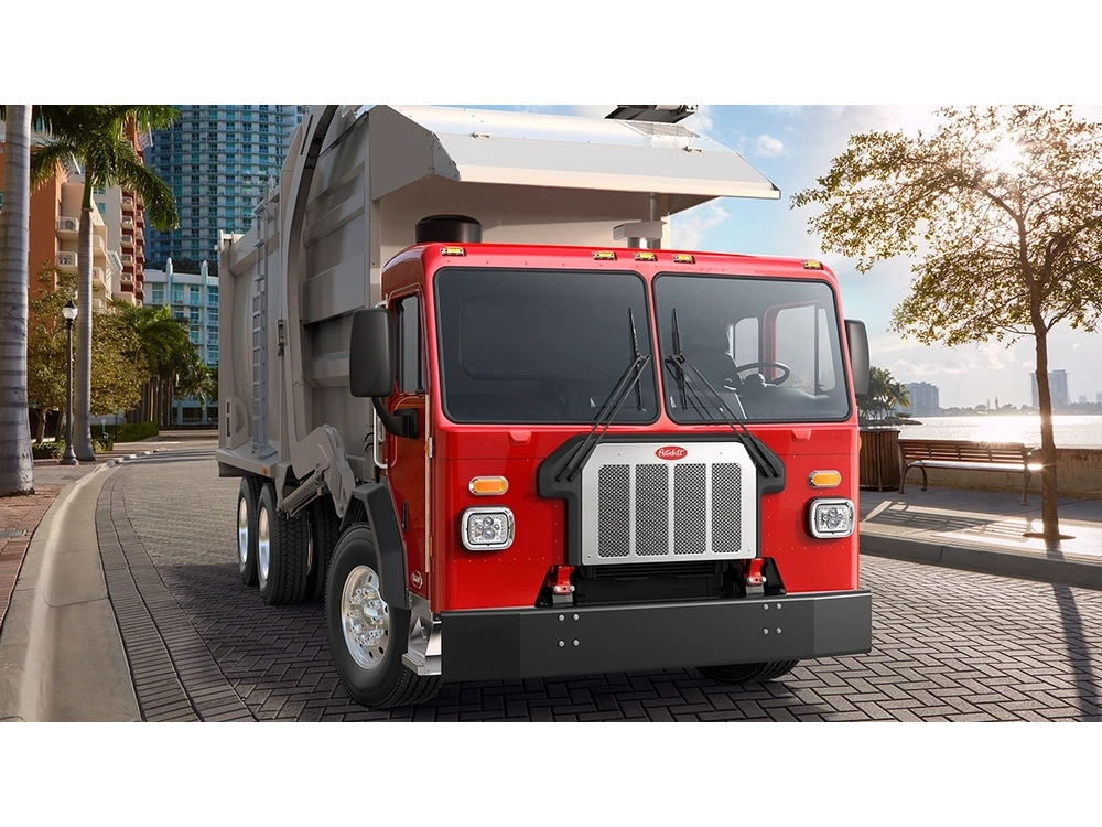 Peterbilt 520 520 alt