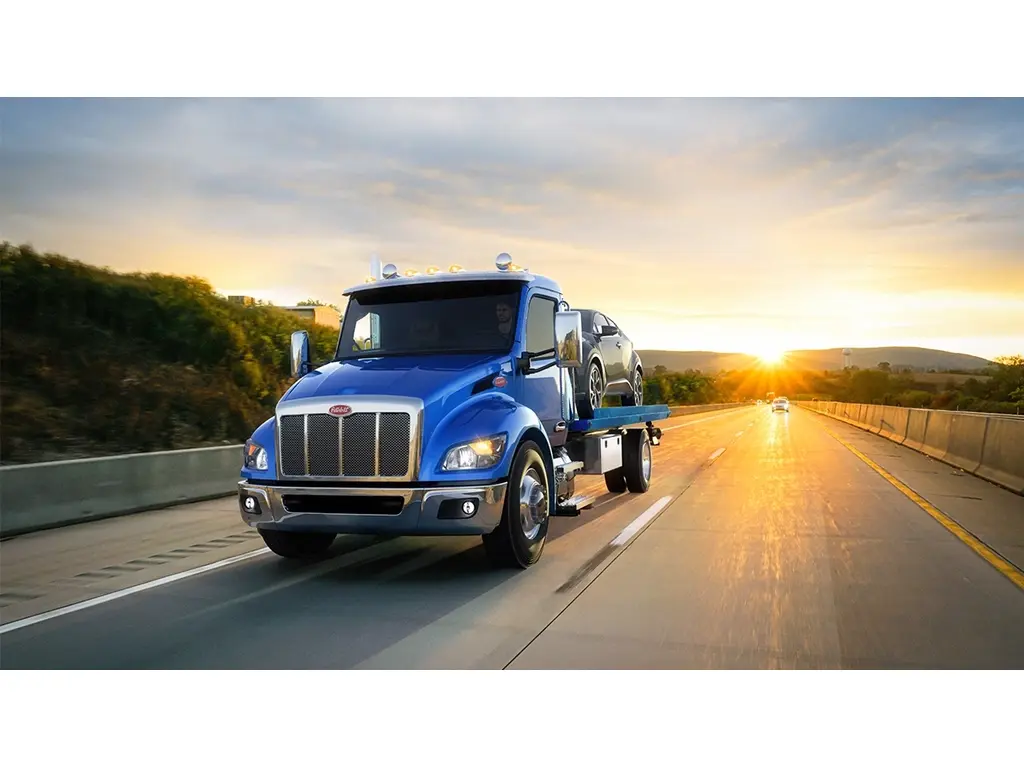 Peterbilt 536 - Camions Excellence Peterbilt