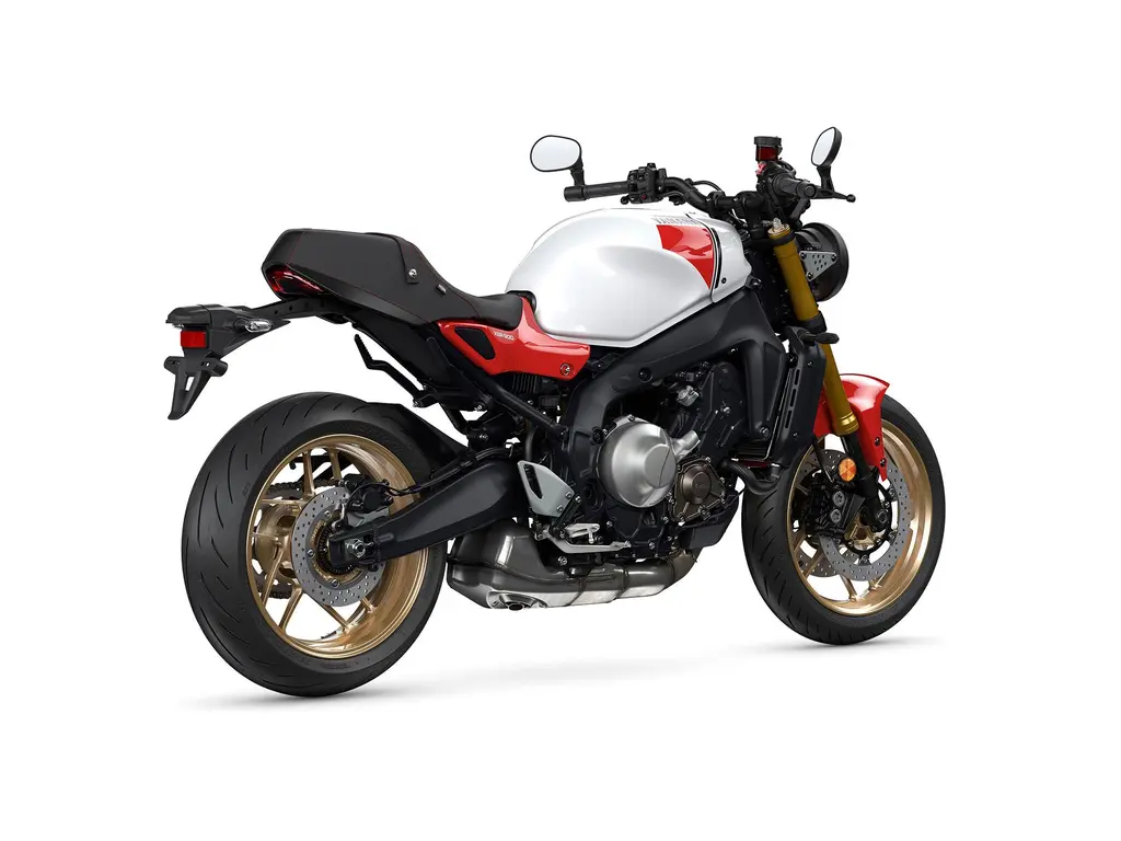Yamaha XSR900 Heritage White 2024 en vente Qu bec SM Sport