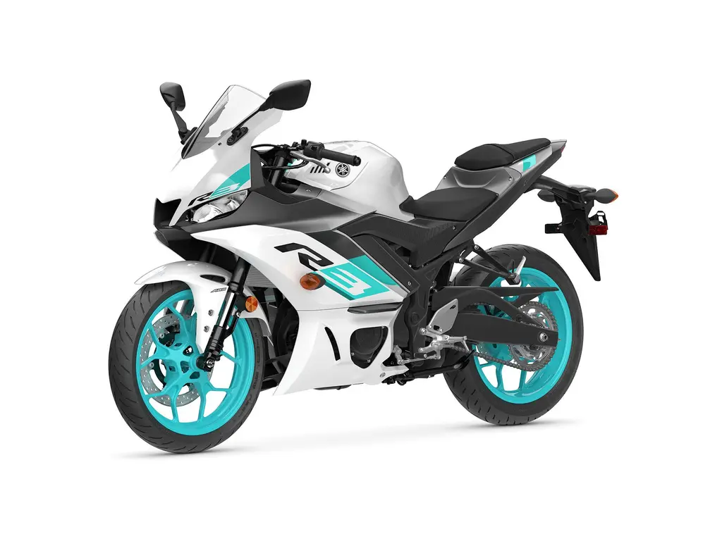2024 Yamaha YZF-R3 Vivid White
