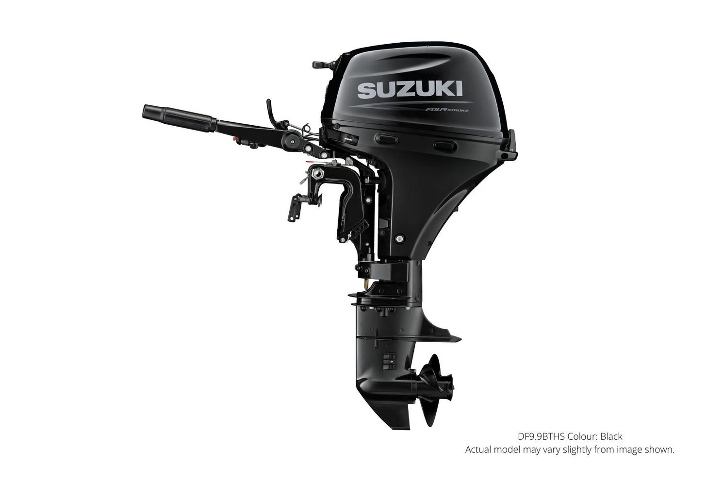 Suzuki DF9.9B Noir, Électrique 20″ Longueur de l’arbre, Inclinaison de l’alimentation à distance 2023