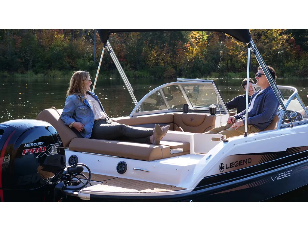 2023 Legend Boats Vibe D21 FW