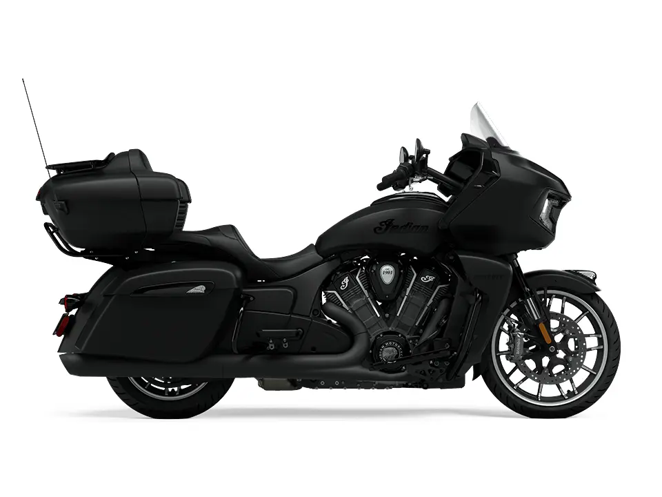 2024 Indian Motorcycle Indian Pursuit Dark Horse Black Smoke