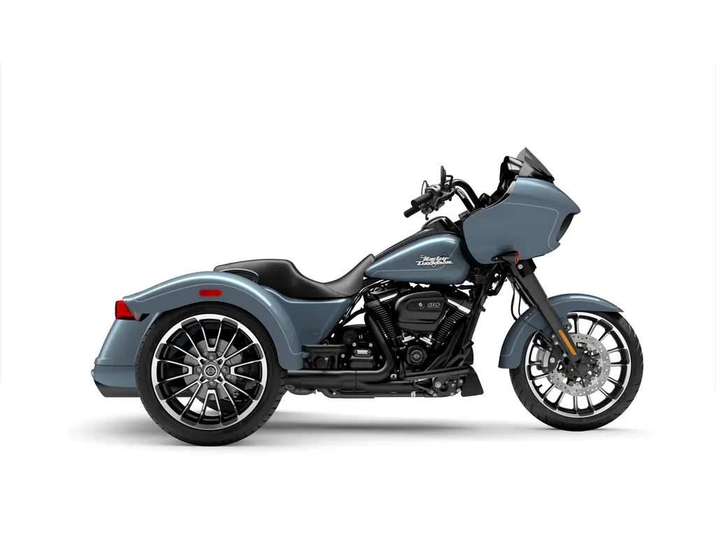 2024 Harley-Davidson Road Glide® 3 Sharkskin Blue (Black Finish)