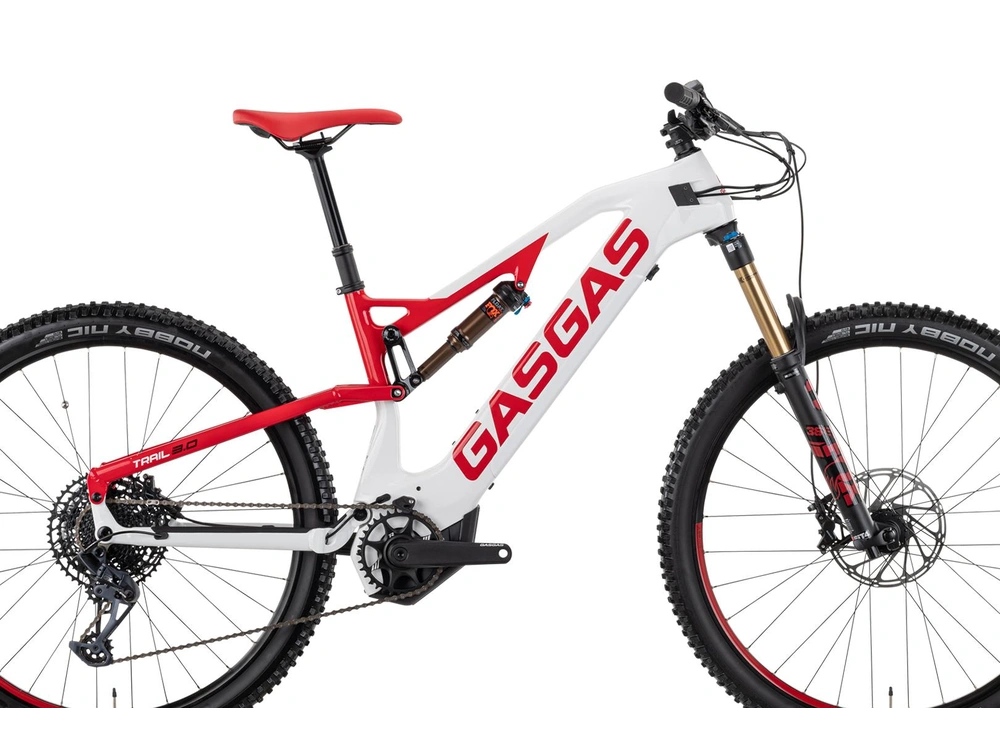 GASGAS G Trail 3.0 G Trail 3.0 White / Red 2024 alt