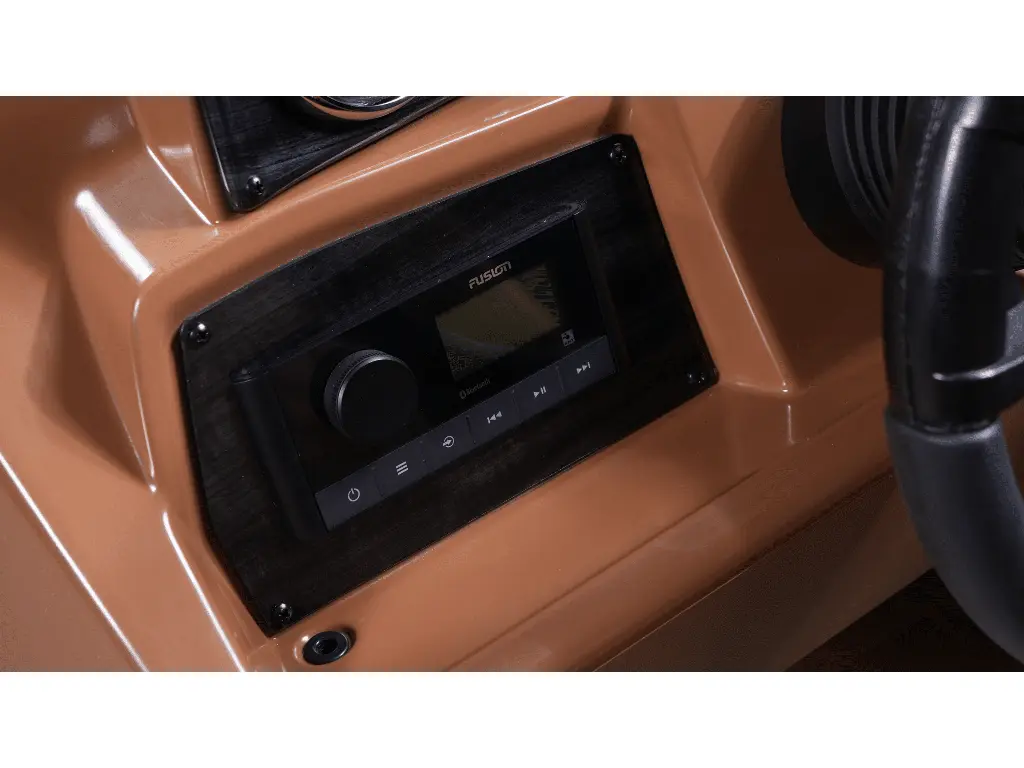 Bateaux Legend 19 Cruise 2024