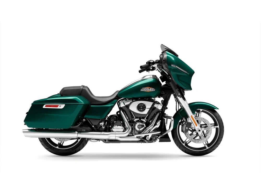 Harley-Davidson Street Glide® Street Glide® Alpine Green (Chrome Finish) 2024 alt