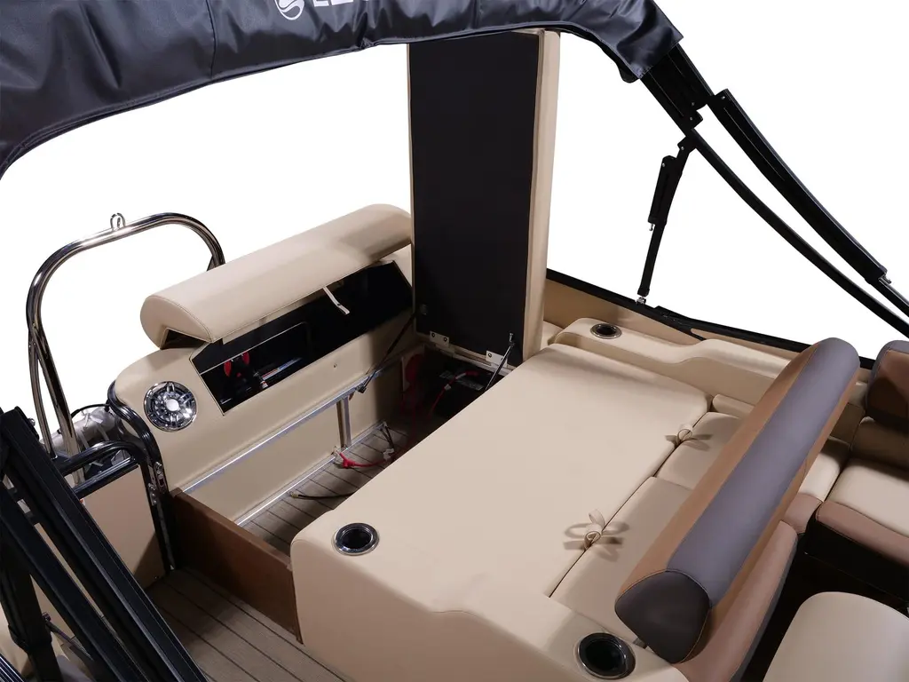Bateaux Legend Dual Lounge Sport Pro 2024