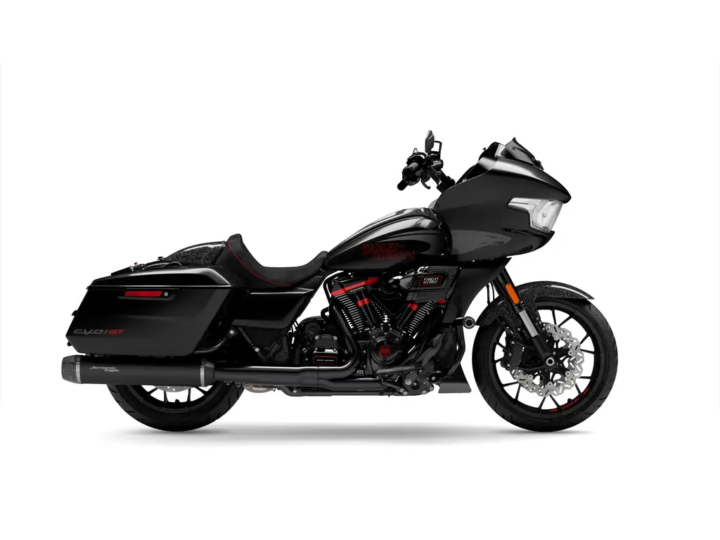 Harley-Davidson CVO™ Road Glide® ST Raven Metallic 2024