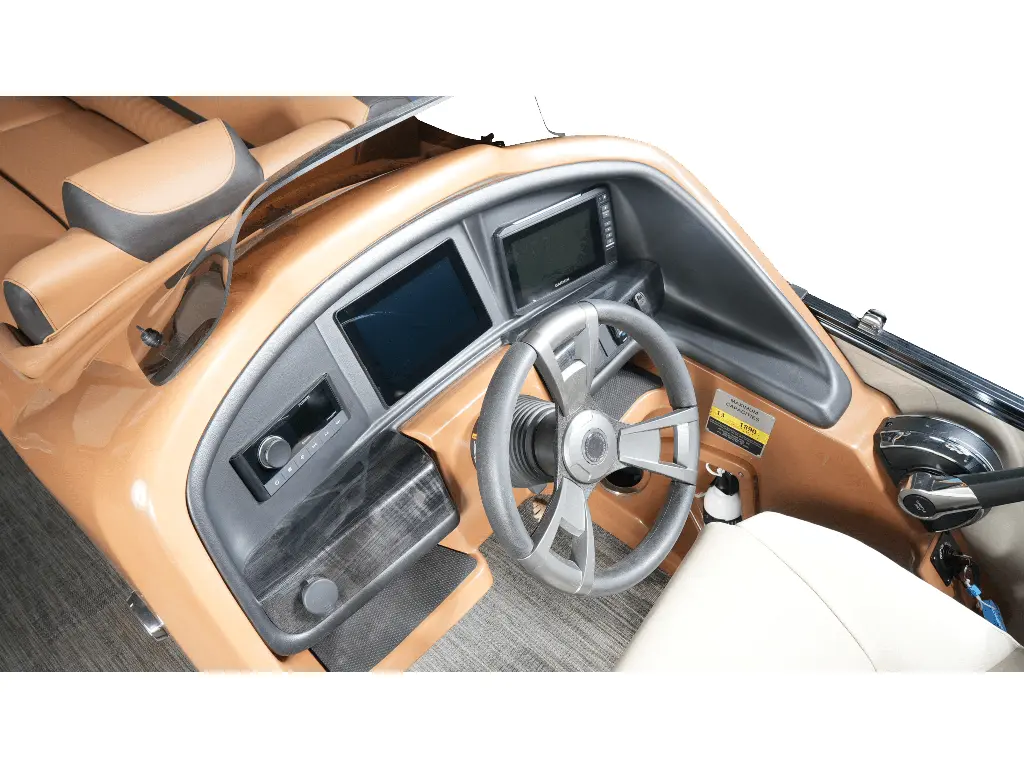 2024 Legend Boats Lounge Sport Pro