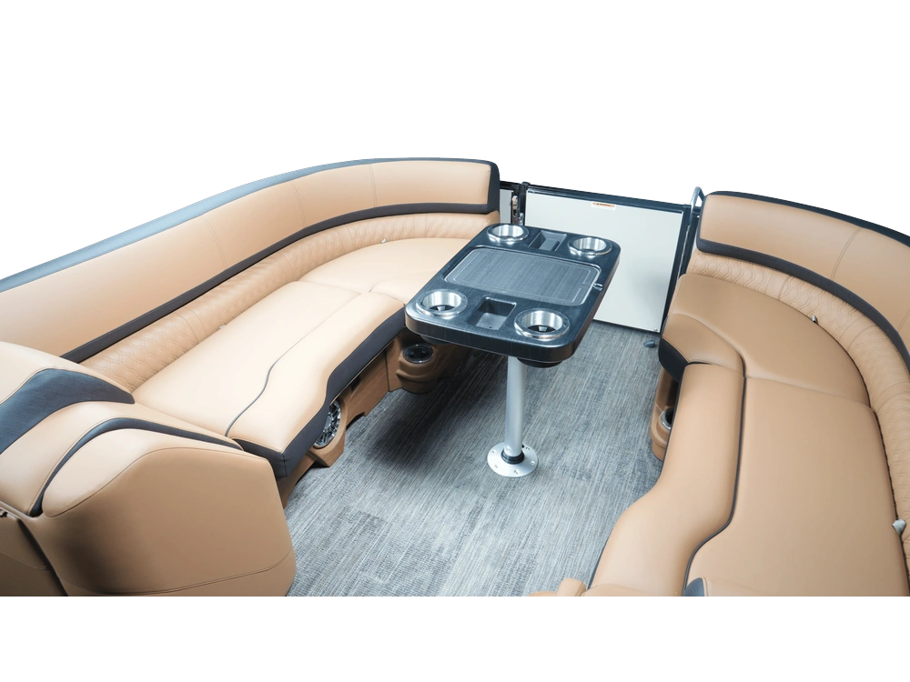 Bateaux Legend Lounge Sport Pro Lounge Sport Pro 2024 alt