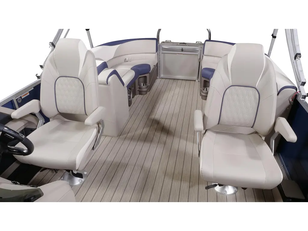 2024 Legend Boats Lounge Plus