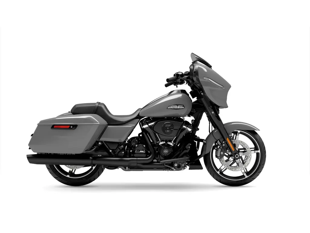 2025 HarleyDavidson Street Glide® Billiard Gray (Black Finish) for