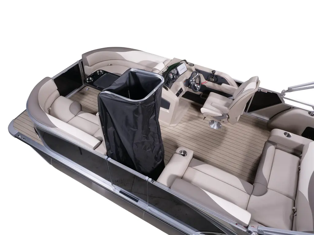 Bateaux Legend Dual Lounge 2024