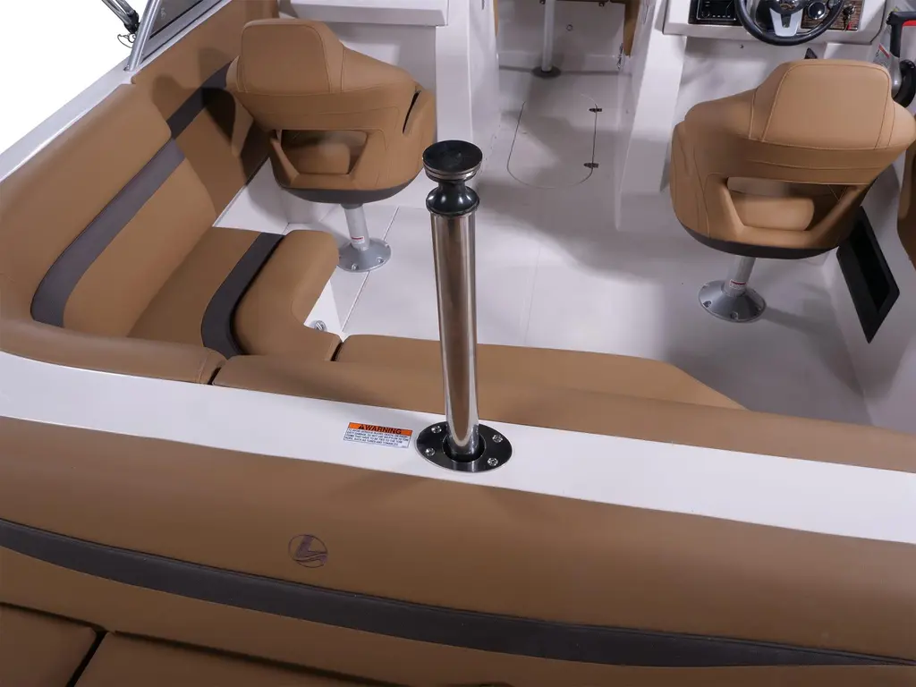 Bateaux Legend D23 FW 2024