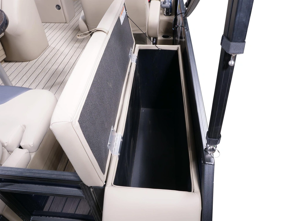2024 Legend Boats 23 Dual Lounge 23 Dual Lounge alt