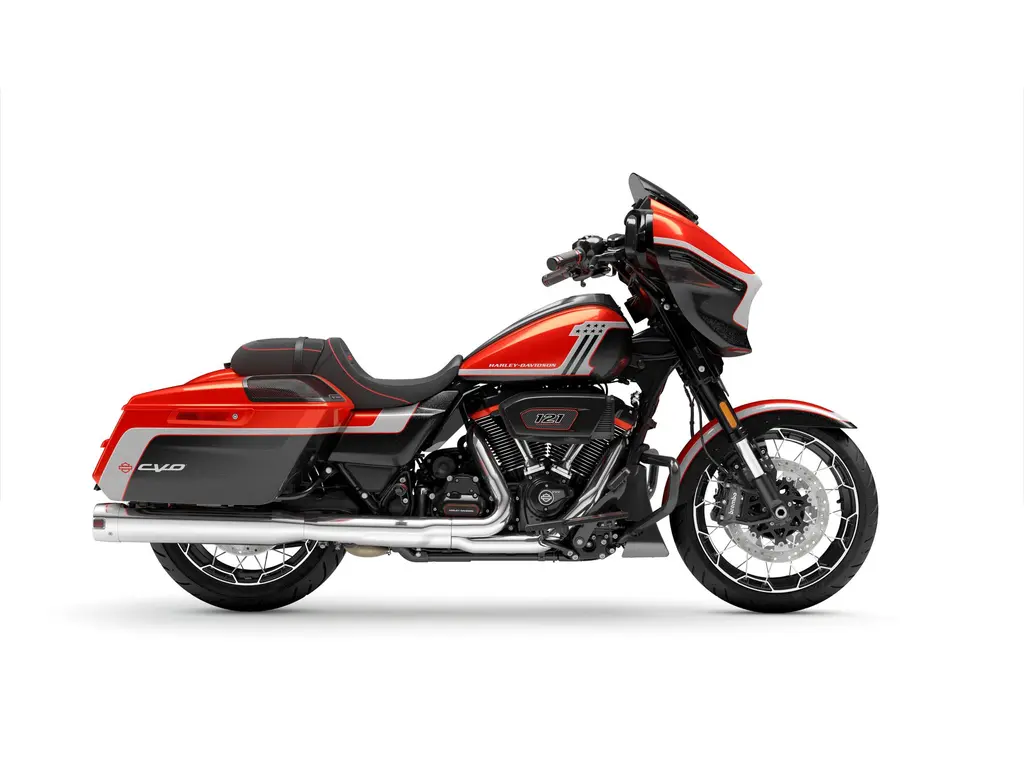 Harley-Davidson CVO™ Street Glide® Legendary Orange 2024