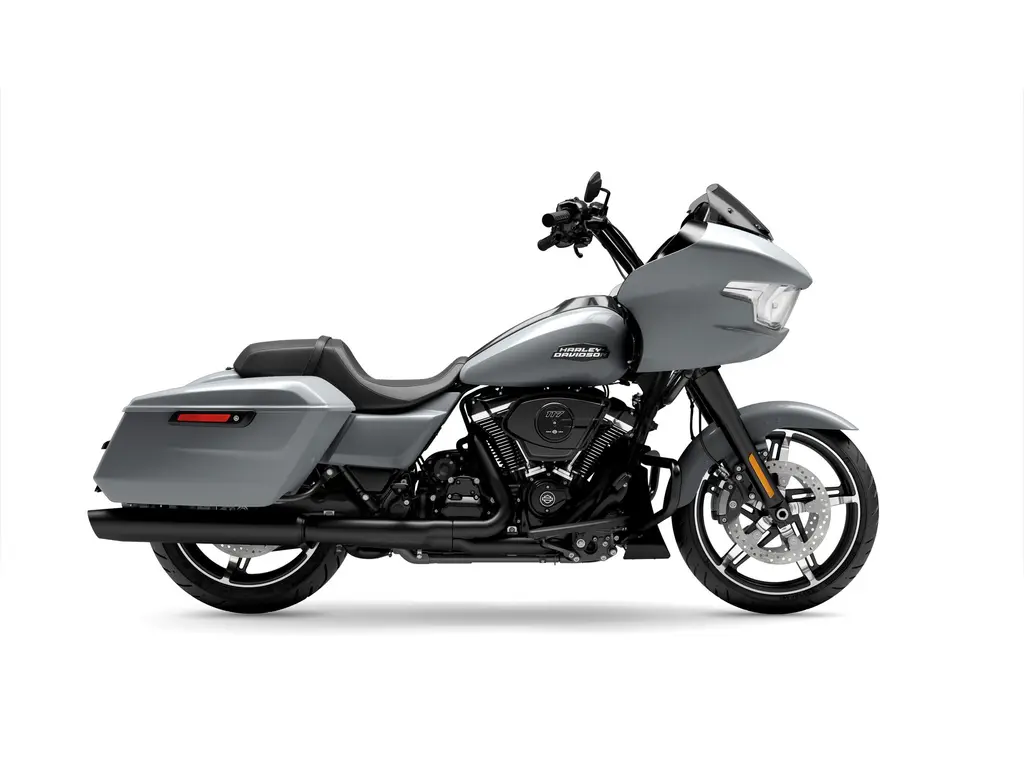 2024 Harley-Davidson Road Glide® Atlas Silver Metallic (Black Finish)
