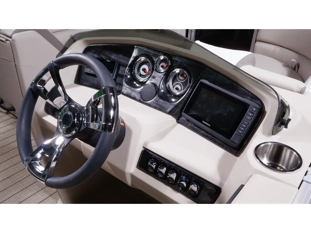 Bateaux Legend Cottage 2024