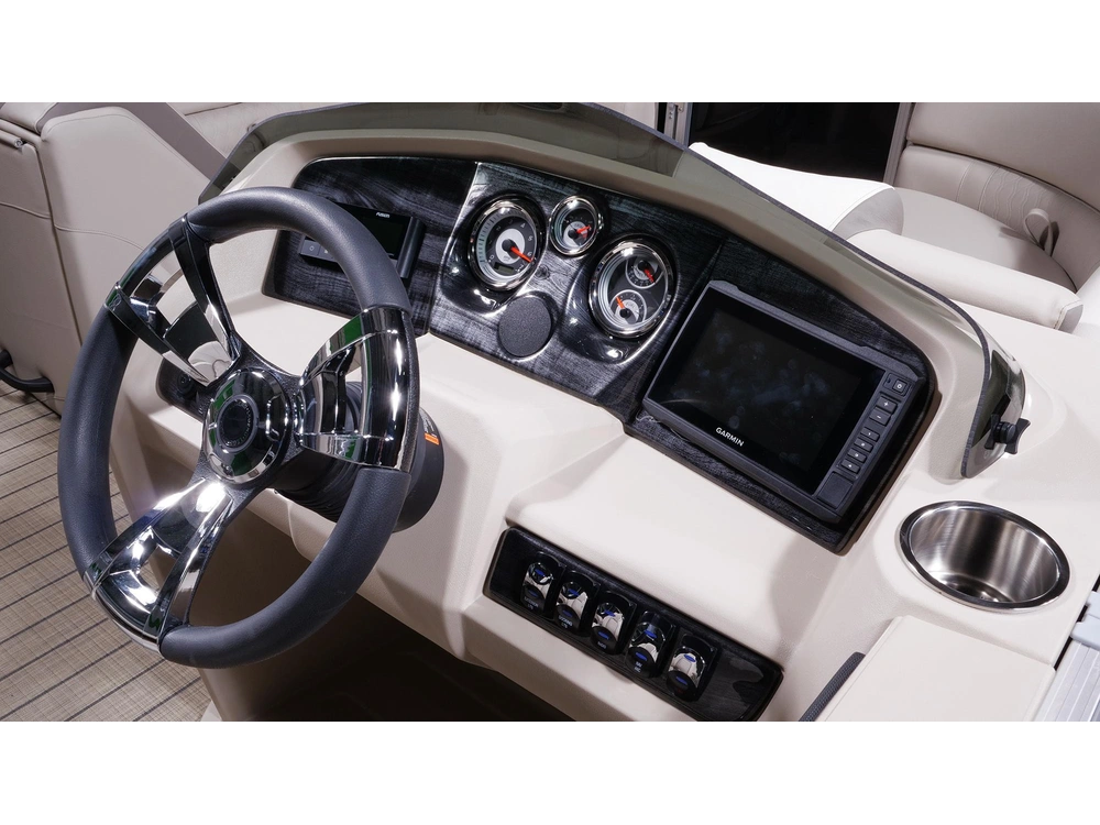 Bateaux Legend Cottage Cottage 2024 alt