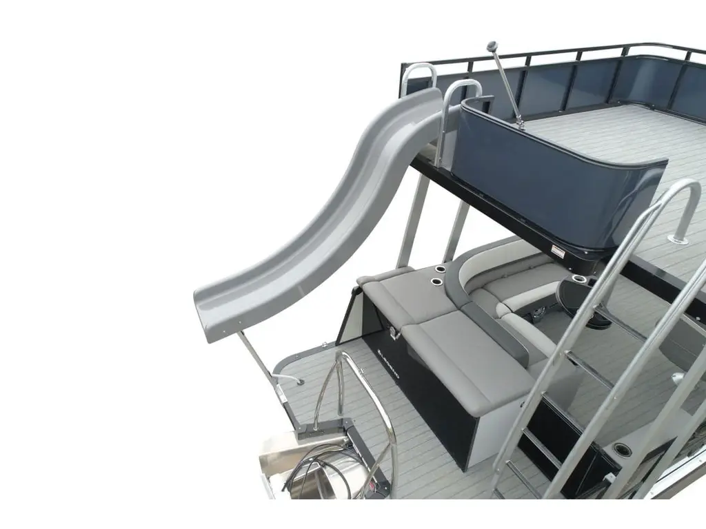 2024 Legend Boats Aqua Tower Sport Pro