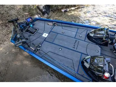 2024 Lund 1975 RENEGADE ss