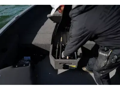 2024 Lund 1775 Pro Guide tiller