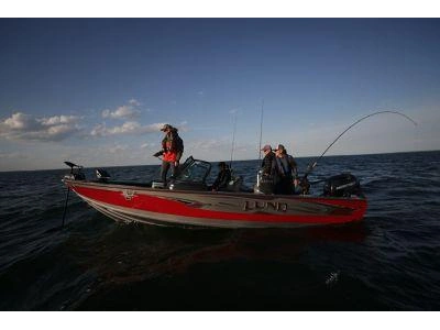 2024 Lund 2175 PRO-V 2175 PRO-V sport alt