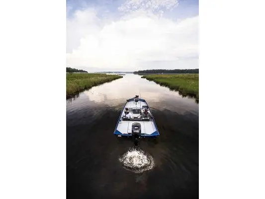 2024 Lund 1870 Predator cc