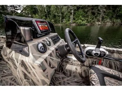 2024 Lund 2070 PREDATOR ss