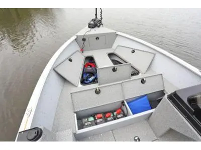 2024 Lund 2075 Alaskan sport