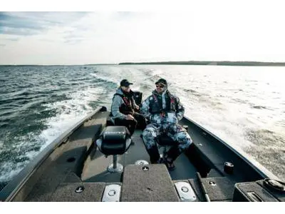 Lund 1875 Pro Guide tiller 2024