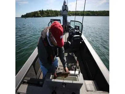 2024 Lund 1875 Fisherman sport