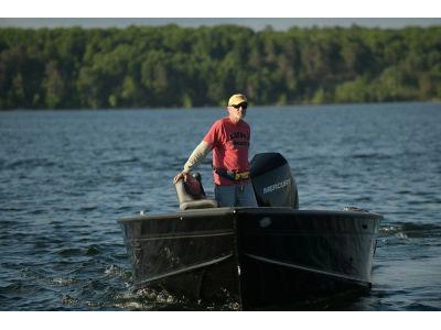 2024 Lund 2075 Pro Guide 2075 Pro Guide tiller alt