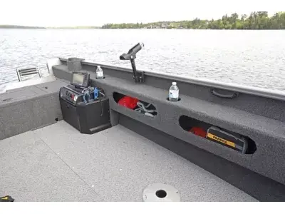 2024 Lund 1775 Pro Guide tiller