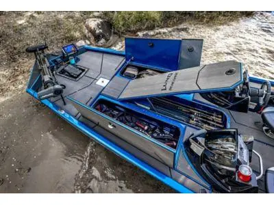 Lund 1975 RENEGADE ss 2024