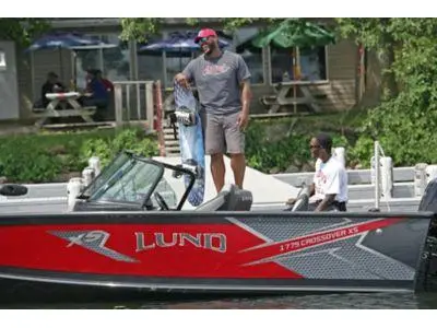 2024 Lund 1775 Crossover XS sport